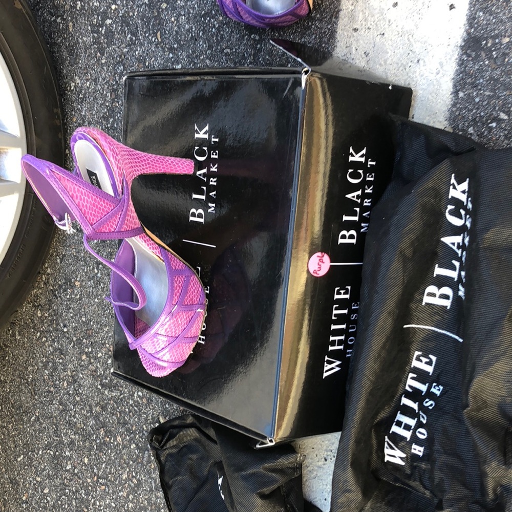 White House Black Market high heel dress shoes
